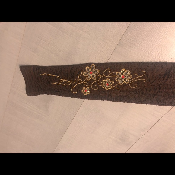 Crinkled Material Soft Legging Embroidery Elastic Waistline Stretchable Cool - Picture 3 of 11